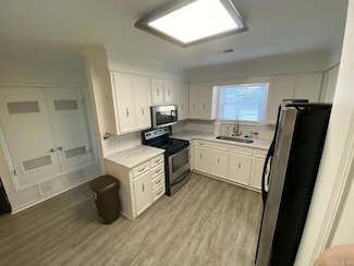 403 W 4th St, North Little Rock, AR 72114