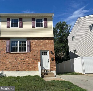 30 Booker Cir, New Castle, DE 19720