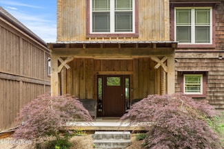 602 Round Lake Cir, Andersonville, TN 37705