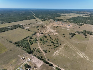 0 Fm 682 Unit 22085332, Yoakum, TX 77995