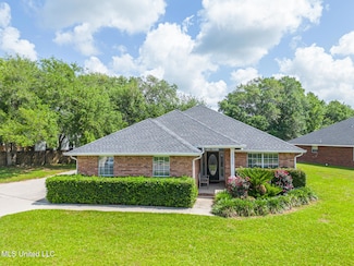 15205 Cedar Springs Dr, Biloxi, MS 39532