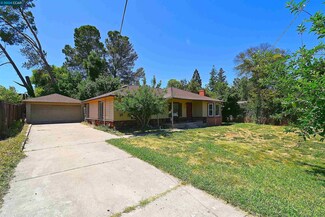 2481 Casa Way, Walnut Creek, CA 94597