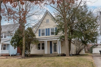 1252 Longfellow Ave, South Bend, IN 46615