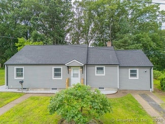 54 Sand Pit Rd, Danbury, CT 06810