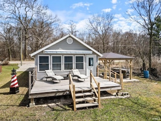 9469 S 750 W, Claypool, IN 46510