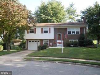13730 Kaywood Dr, Woodbridge, VA 22193