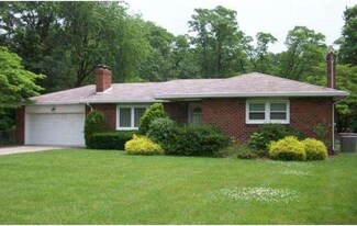 704 Pomona Rd, Cinnaminson, NJ 08077
