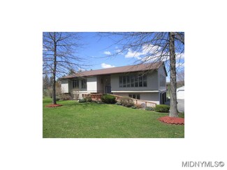 539 White St, Waterville, NY 13480