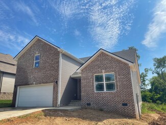 869 Burley Barn Rd, Clarksville, TN 37042
