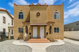 3028 Edgehill Dr, Los Angeles, CA 90018