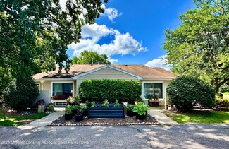 2120 Adelpha Ave, Holt, MI 48842