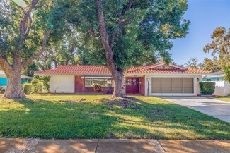 989 Virginia St, Dunedin, FL 34698