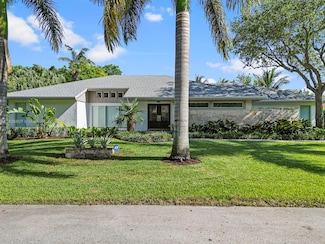 7800 SW 181st Terrace, Palmetto Bay, FL 33157