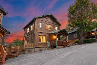 820 Great Smoky Way, Gatlinburg, TN 37738