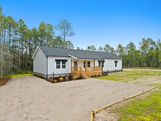 1191 Filmore Rd, Boiling Spring Lakes, NC 28461