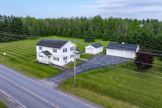 221 Champlain St, van Buren, ME 04785