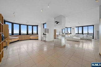 100 Carlyle Dr Unit 16JK-N, Cliffside Park, NJ 07010