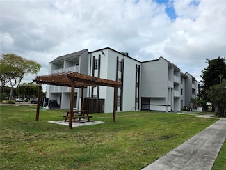 4810 NW 79th Ave Unit 206, Doral, FL 33166