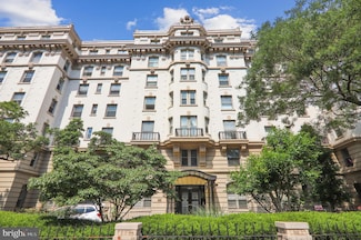 3060 16th St NW Unit 110, Washington, DC 20009