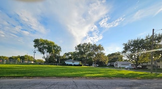 7011 Tyler Ct, Merrillville, IN 46410