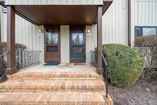38 Park St Unit A, Florham Park, NJ 07932