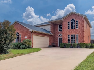 1212 Rio Bravo Dr, Desoto, TX 75115