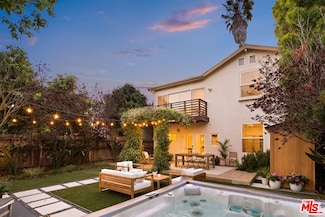 630 Brooks Ave, Venice, CA 90291