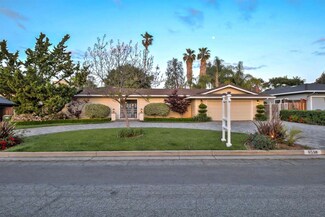 6598 Crystal Springs Dr, San Jose, CA 95120