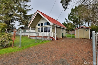 1660 1st Ave, Grayland, WA 98547