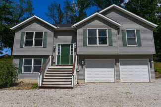 833 W Clark Rd, Shreve, OH 44676