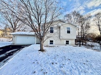 12287 Baltimore Ct NE, Minneapolis, MN 55449