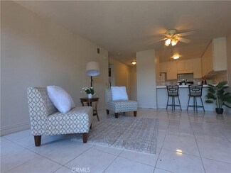 450 E 4th St Unit 117, Santa Ana, CA 92701