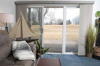 1800 Country Club Dr Unit 120, Okoboji, IA 51355