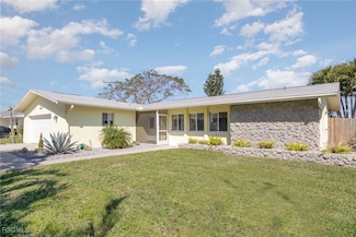 1821 Cornwallis Pkwy, Cape Coral, FL 33904