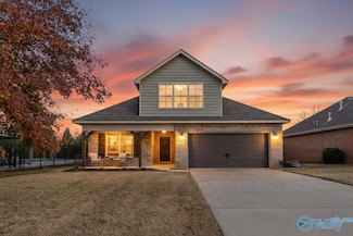 12 Pecan Cir, Decatur, AL 35603