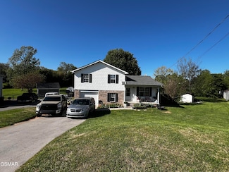 1406 Cornflower Ct, Seymour, TN 37865