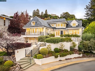 32 Vicente Rd, Berkeley, CA 94705