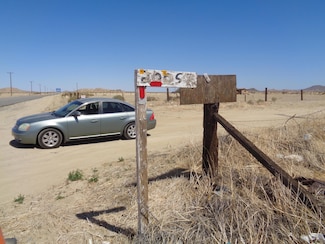 205th St E Jacumba Ave, Palmdale, CA 93591