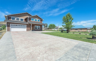 1718 Okanogan Ave, Wenatchee, WA 98801