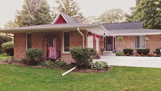 42W490 Kedeka Rd, Sugar Grove, IL 60554