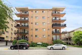 7432 Washington St Unit 606, Forest Park, IL 60130