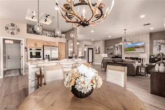10713 Shoalhaven Dr, Las Vegas, NV 89134