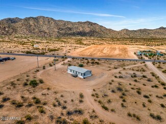 17611 N Stonebluff Rd, Maricopa, AZ 85139