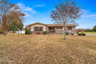 7836 Barker Rd, Corryton, TN 37721