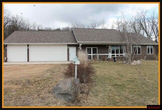 56230 185th Ln, Good Thunder, MN 56037