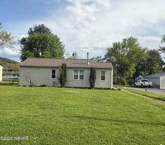 1879 Beauty Ave, Williamsport, PA 17701