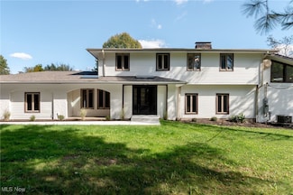 13295 Sperry Rd, Chesterland, OH 44026