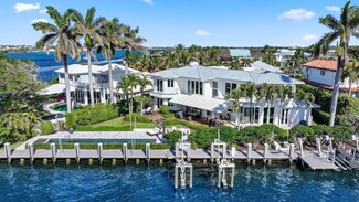 105 Bonito Dr, Boynton Beach, FL 33435