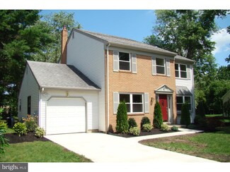 26 Devonshire Rd, Mount Laurel, NJ 08054