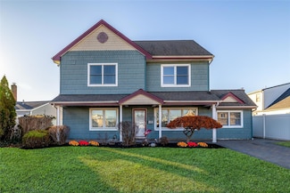 4041 Jean Ave, Bethpage, NY 11714